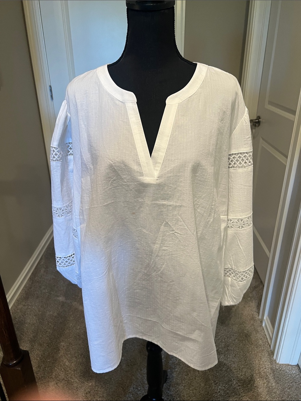 Cato White Split-Neck Lace Sleeve Tunic